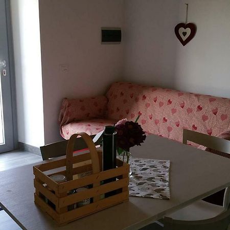 Piccolo Casale A "Le Moline" In Una Vera Fattoria Vetralla Exterior foto